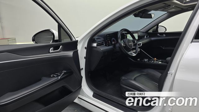 Kia K5 (III) 2.0 Prestige 2022 — фото 10