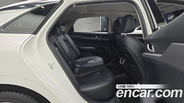 Kia K5 (III) 2.0 Prestige 2022 — фото 11