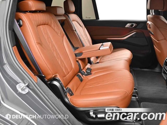 BMW X7 (G07) xDrive 40d M Sport 7 STR 2026 — фото 16