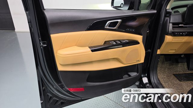 Kia Carnival (IV) Diesel 7-Seater Signature 2022 — фото 24