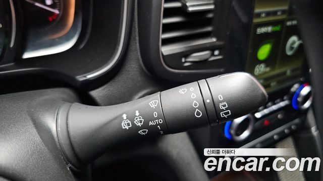 Renault Korea QM6 2.0 LPe RE Signature 2WD 2020 — фото 18