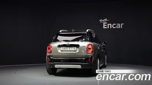MINI Cooper Countryman HIGH 2nd 2020 — фото 4