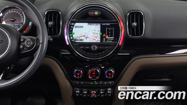 MINI Cooper Countryman HIGH 2nd 2020 — фото 14