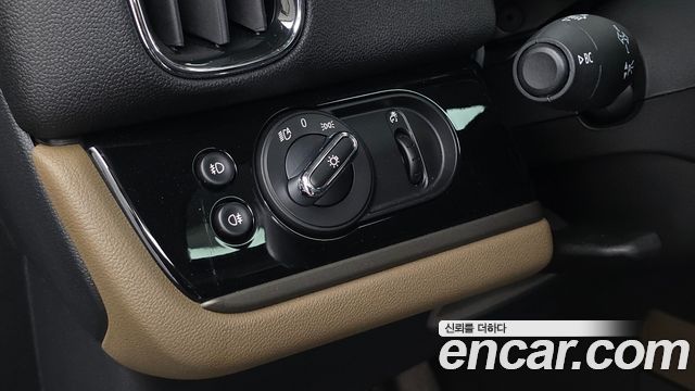 MINI Cooper Countryman HIGH 2nd 2020 — фото 27