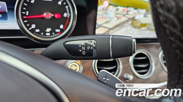 Mercedes-Benz E-Class (W213) E220d Exclusive 2017 — фото 9