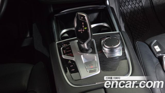 BMW 7 Series (G11) 740Li xDrive M Sport Package 2018 — фото 9