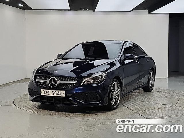 Mercedes-Benz CLA-Class (C117) CLA220 AMG Line