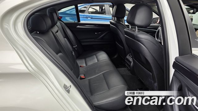 BMW 5 Series (F10) 520d xDrive 2015 — фото 12