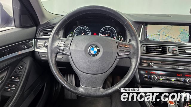 BMW 5 Series (F10) 520d xDrive 2015 — фото 13