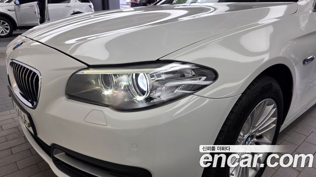 BMW 5 Series (F10) 520d xDrive 2015 — фото 22