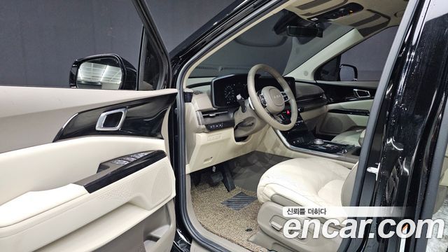 Kia Carnival (IV) Gasoline 4-Seater Hi-Limousine (Special) 2023 — фото 10