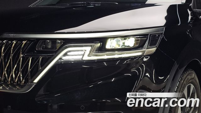 Kia Carnival (IV) Gasoline 4-Seater Hi-Limousine (Special) 2023 — фото 22