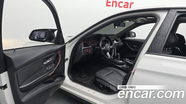 BMW 3 Series (F30) 320d Sport 2012 — фото 10