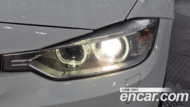 BMW 3 Series (F30) 320d Sport 2012 — фото 22