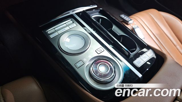 Genesis G80 (RG3) Gasoline 3.5 Turbo AWD 2021 — фото 9