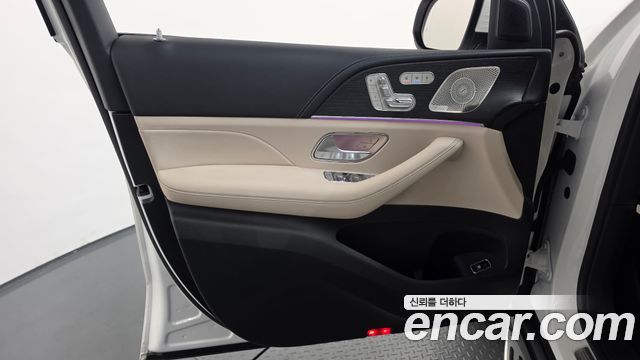 Mercedes-Benz GLS-Class (X167) GLS450d 4MATIC 2025 — фото 30