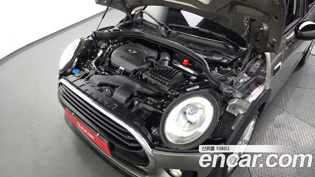 MINI Cooper D Clubman Standard 2nd 2017 — фото 6