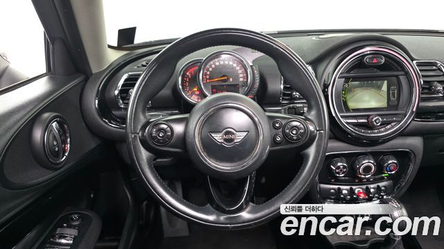MINI Cooper D Clubman Standard 2nd 2017 — фото 12