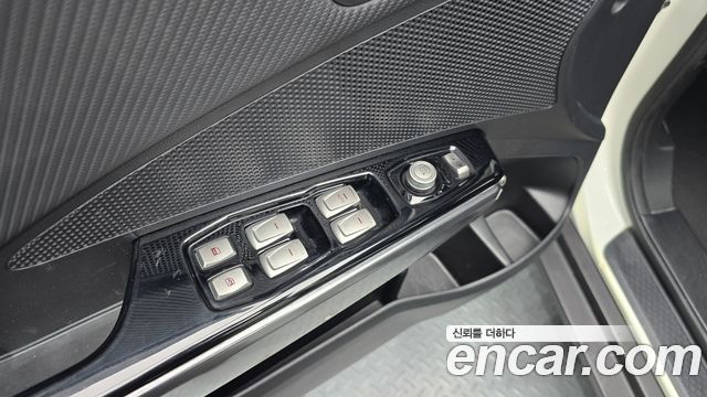 KG Mobility (SsangYong) Tivoli Armor VX 2WD 2019 — фото 35