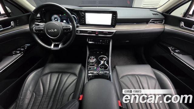 Kia K5 (III) 2.0 LPI Signature 2023 — фото 7