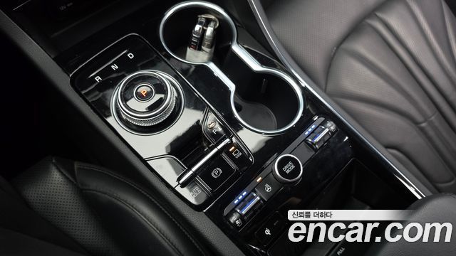 Kia K5 (III) 2.0 LPI Signature 2023 — фото 9