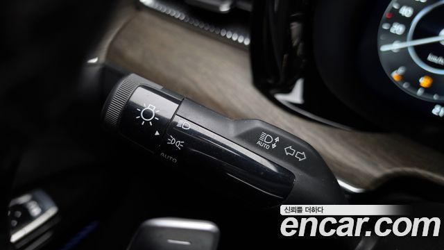 Kia K5 (III) 2.0 LPI Signature 2023 — фото 19
