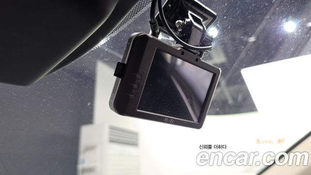 Kia K5 (III) 2.0 LPI Signature 2023 — фото 30