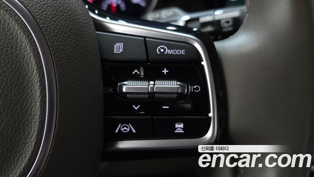 Kia Carnival (IV) Diesel 11-Seater Prestige 2023 — фото 19