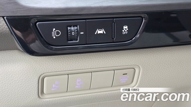 Kia Carnival (IV) Diesel 11-Seater Prestige 2023 — фото 28