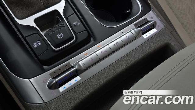 Kia Carnival (IV) Diesel 11-Seater Prestige 2023 — фото 32