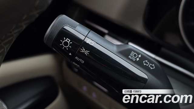Kia Carnival (IV) Diesel 11-Seater Prestige 2023 — фото 33