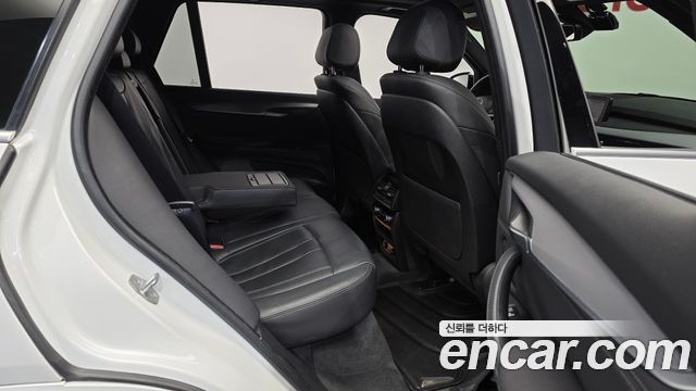 BMW X5 (F15) xDrive 30d M Sport package 2018 — фото 12