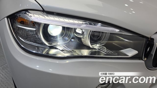 BMW X5 (F15) xDrive 30d M Sport package 2018 — фото 22