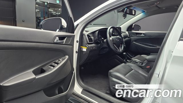 Hyundai Tucson Diesel 2.0 2WD Premium 2019 — фото 10