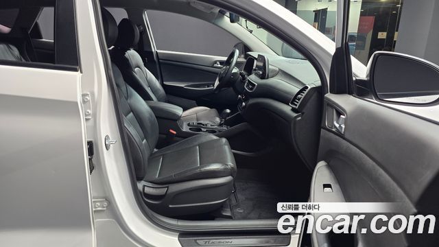 Hyundai Tucson Diesel 2.0 2WD Premium 2019 — фото 11