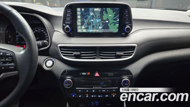 Hyundai Tucson Diesel 2.0 2WD Premium 2019 — фото 14