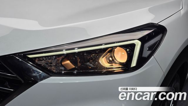 Hyundai Tucson Diesel 2.0 2WD Premium 2019 — фото 22