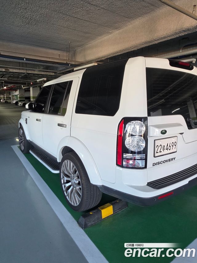 Land Rover Discovery 4 3.0 SDV6 SE 2016 — фото 22