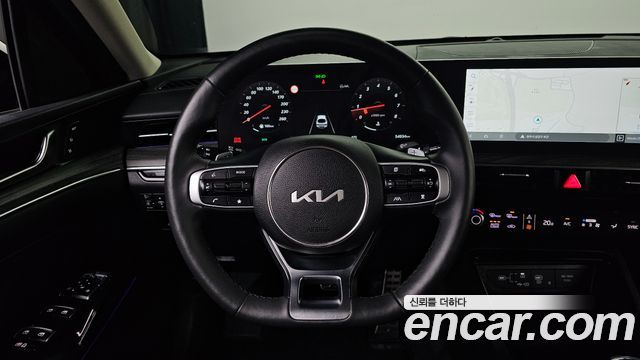 Kia K5 (III) 1.6 Turbo Signature 2024 — фото 15