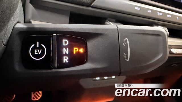 Kia EV3 Long Range 2WD GT Line 2027 — фото 9