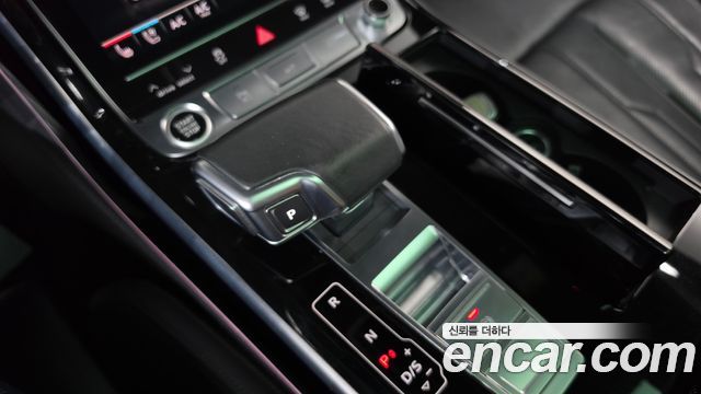 Audi A8 (D5) 50 TDI Quattro LWB 2021 — фото 9