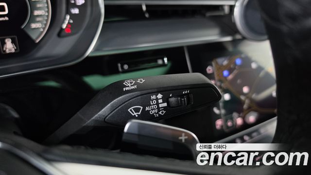 Audi A8 (D5) 50 TDI Quattro LWB 2021 — фото 36