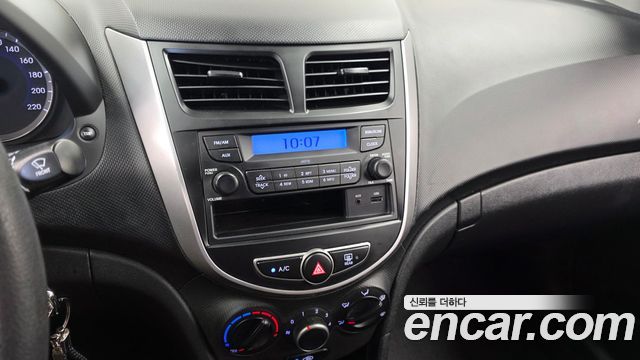 Hyundai Accent (New) 1.4 VVT Smart 2016 — фото 13