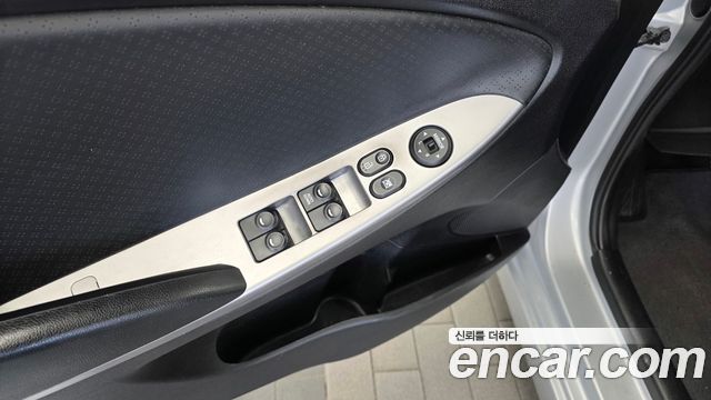 Hyundai Accent (New) 1.4 VVT Smart 2016 — фото 18
