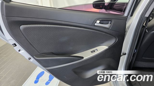 Hyundai Accent (New) 1.4 VVT Smart 2016 — фото 25