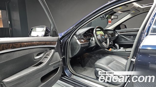 BMW 5 Series (F10) 528i xDrive M Aero Dynamic 2016 — фото 10