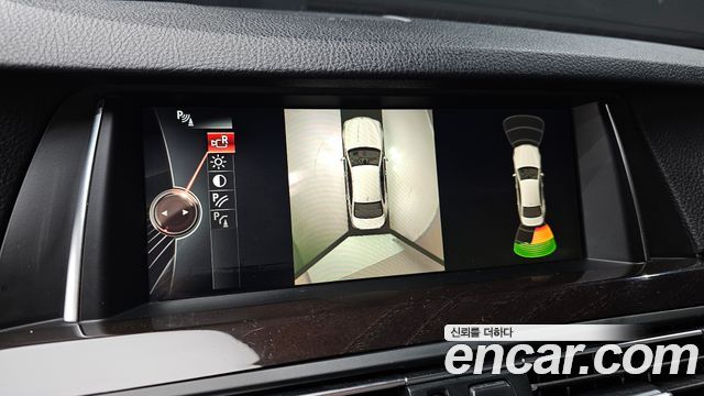 BMW 5 Series (F10) 528i xDrive M Aero Dynamic 2016 — фото 16