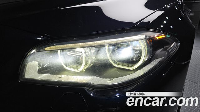 BMW 5 Series (F10) 528i xDrive M Aero Dynamic 2016 — фото 22