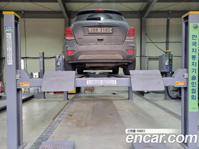 Chevrolet Trax 1.4 Red Line Premier 2019 — фото 2