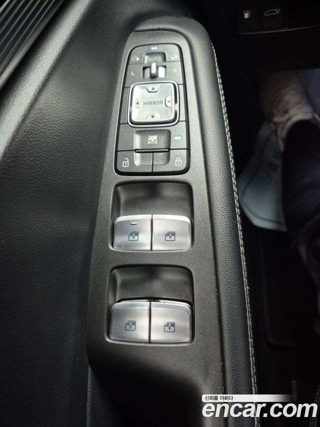 Genesis EQ900 3.8 GDI Luxury 2018 — фото 15